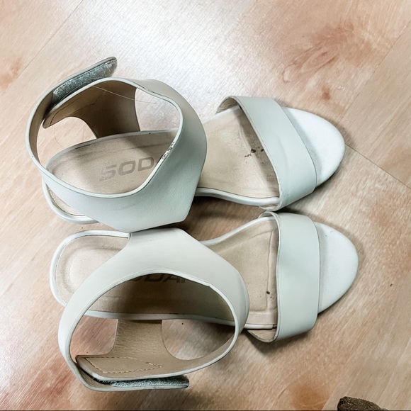 Soda Beige Double Strap Chelsea Wedge Ankle Strap Dress Shoes Toddler Girls 12 - Picture 8 of 9